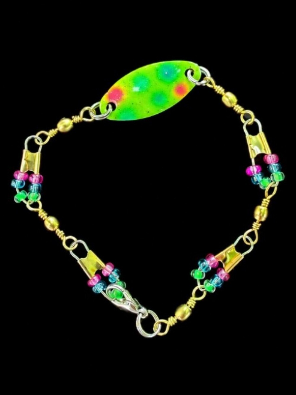 Handcrafted Fishing Lure Swivel & Bait Neon Green & Dotted Beaded Bracelet 7in